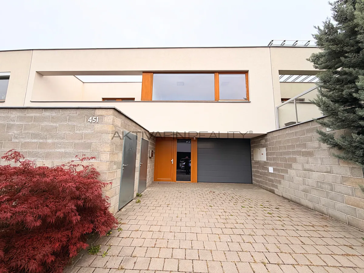 Prodej rodinného domu 140 m², pozemek 159 m²